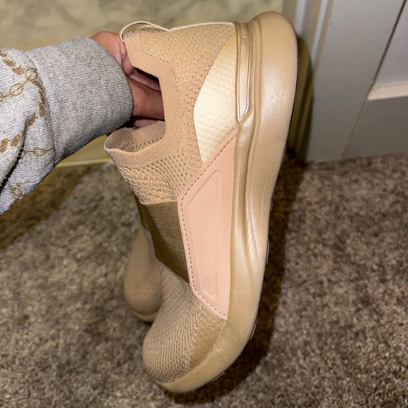 Rose Gold/Ballet Pink 🩰 APL Techloom - Picture 2 of 6